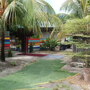 Tony's At Teluk Bahang Pensión